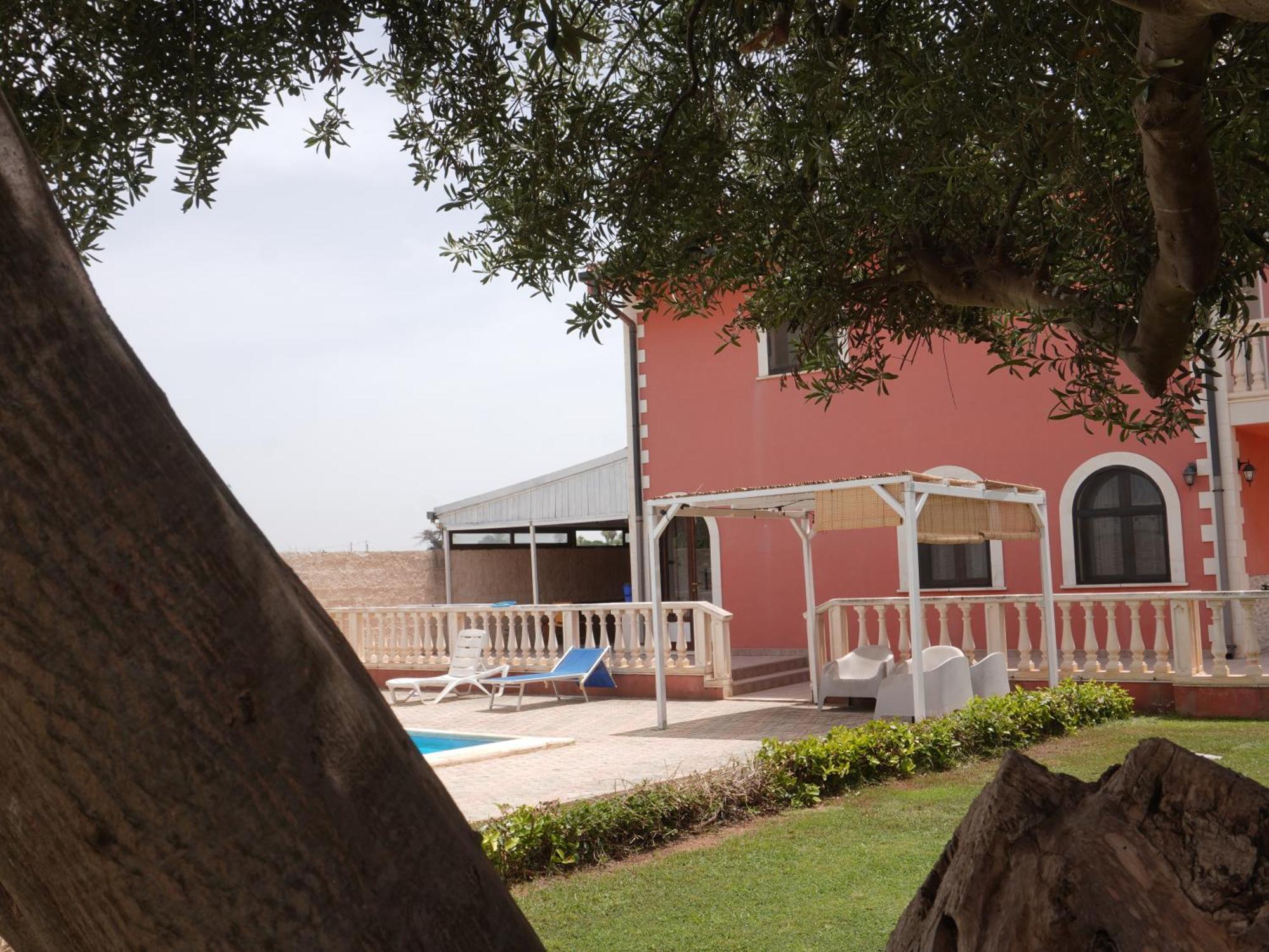Domus Sicula Villa Punta Secca Luaran gambar